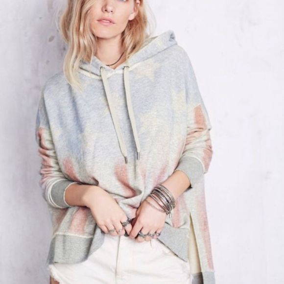FREE PEOPLE AMERICAN FLAG OVERSIZED BOXY
HOODIE SWEATSHIRT WOMENS SIZE SMALL - Picture 2 of 8